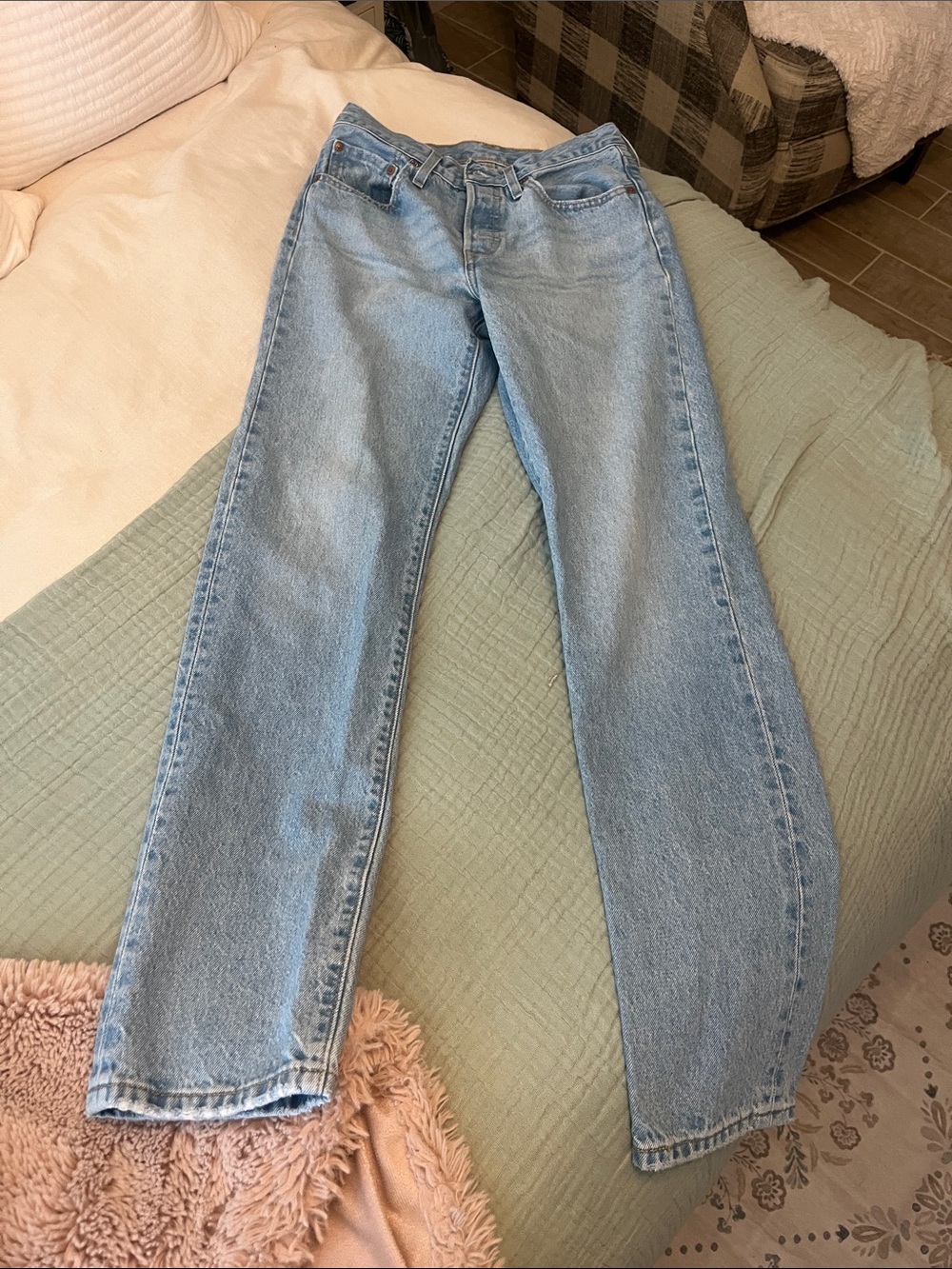 Levi’s Light Wash Straight Leg Jeans